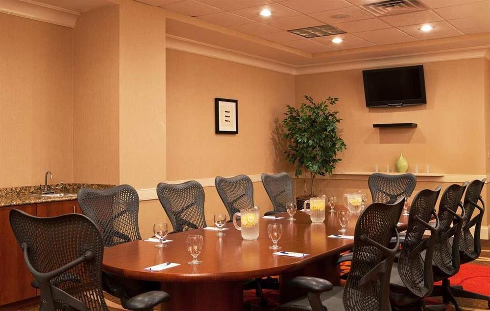Hilton Garden Inn Philadelphia-Fort Washington Einrichtungen foto