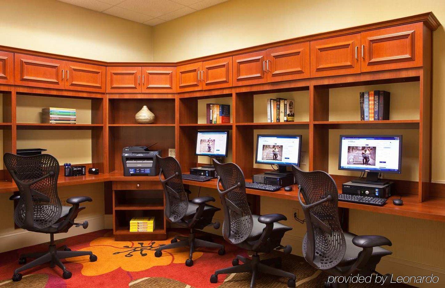 Hilton Garden Inn Philadelphia-Fort Washington Einrichtungen foto