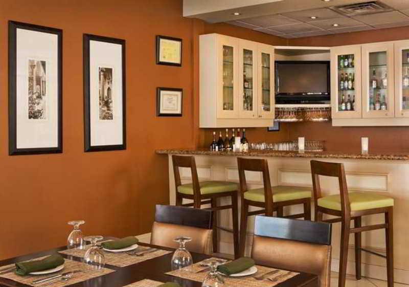 Hilton Garden Inn Philadelphia-Fort Washington Exterior foto